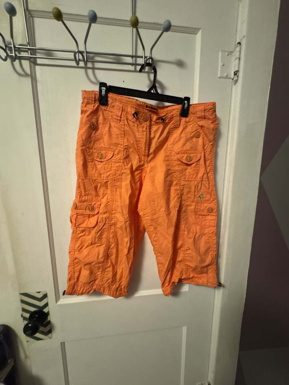 No Boundaries Cargo Capris Size 15 Orange Floral Embroidered Y2K
